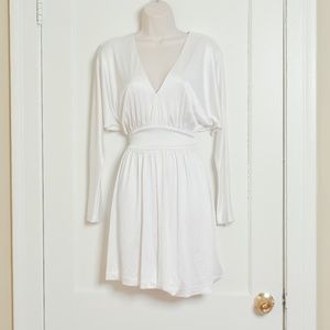 White Halston Heritage Dress Size 4 NWOT